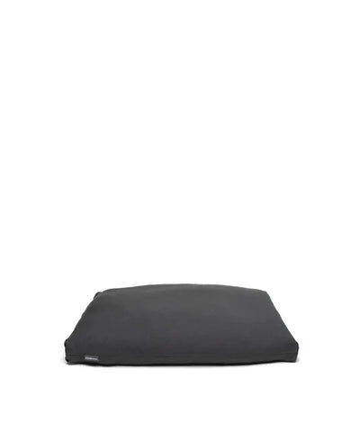 b, coussin demi-lune en coton zabuton 