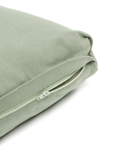 b, coussin demi-lune en coton zabuton 