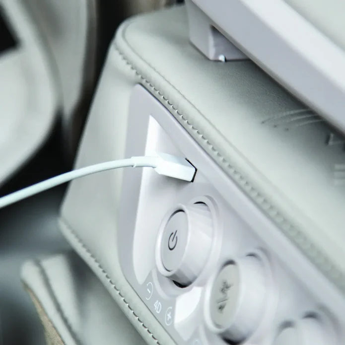Osaki 4D DuoMax USB Charging